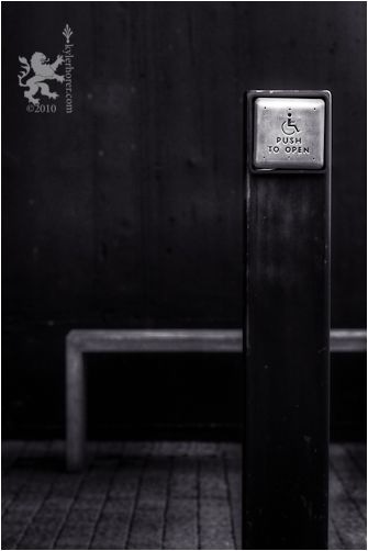 Push to Open
